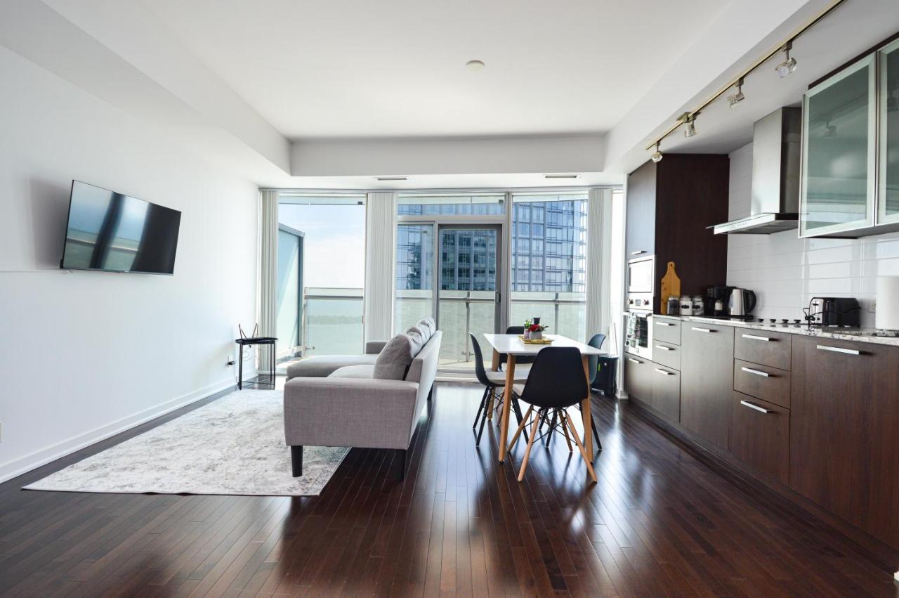 Downtown Toronto Condo Near Cn Tower, Mtcc, Rogers Center , Union Station Exterior foto