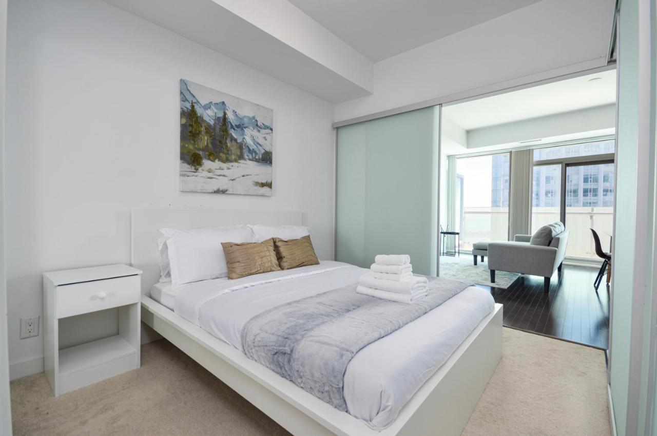 Downtown Toronto Condo Near Cn Tower, Mtcc, Rogers Center , Union Station Exterior foto