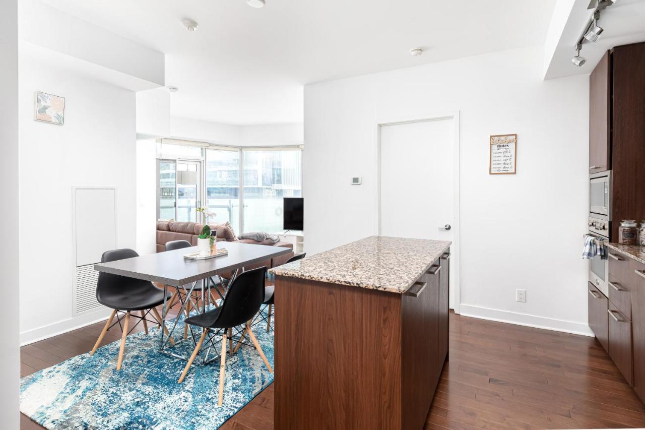 Downtown Toronto Condo Near Cn Tower, Mtcc, Rogers Center , Union Station Exterior foto