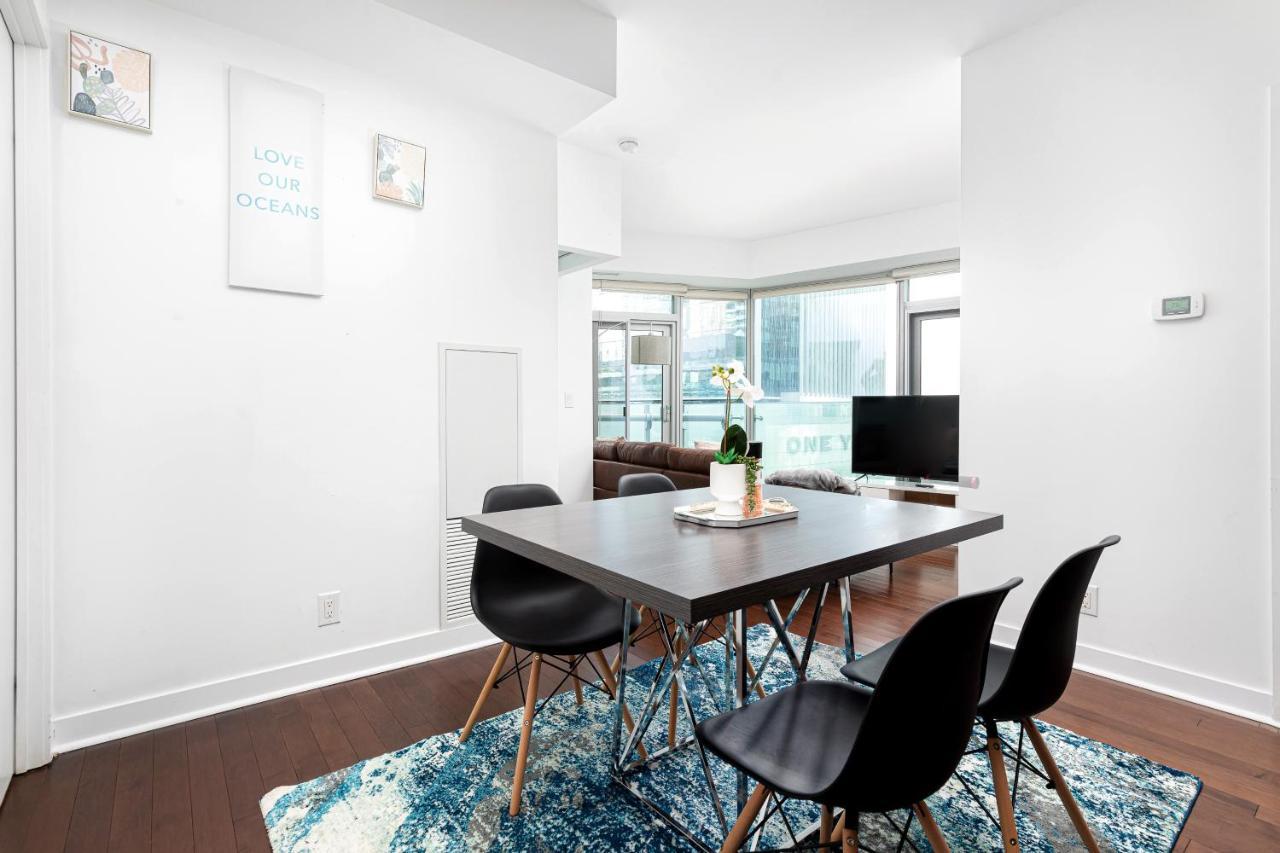 Downtown Toronto Condo Near Cn Tower, Mtcc, Rogers Center , Union Station Exterior foto