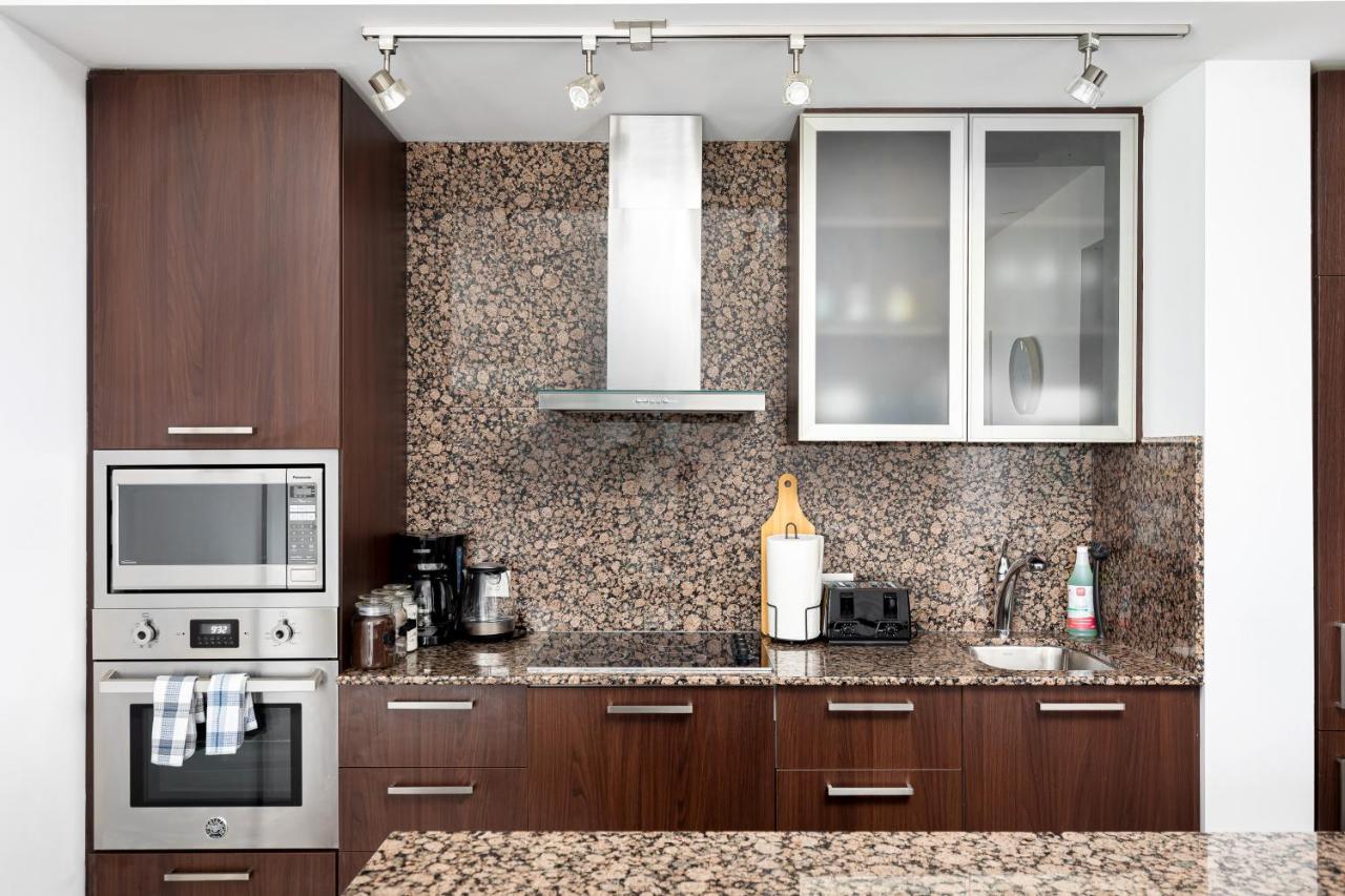 Downtown Toronto Condo Near Cn Tower, Mtcc, Rogers Center , Union Station Exterior foto